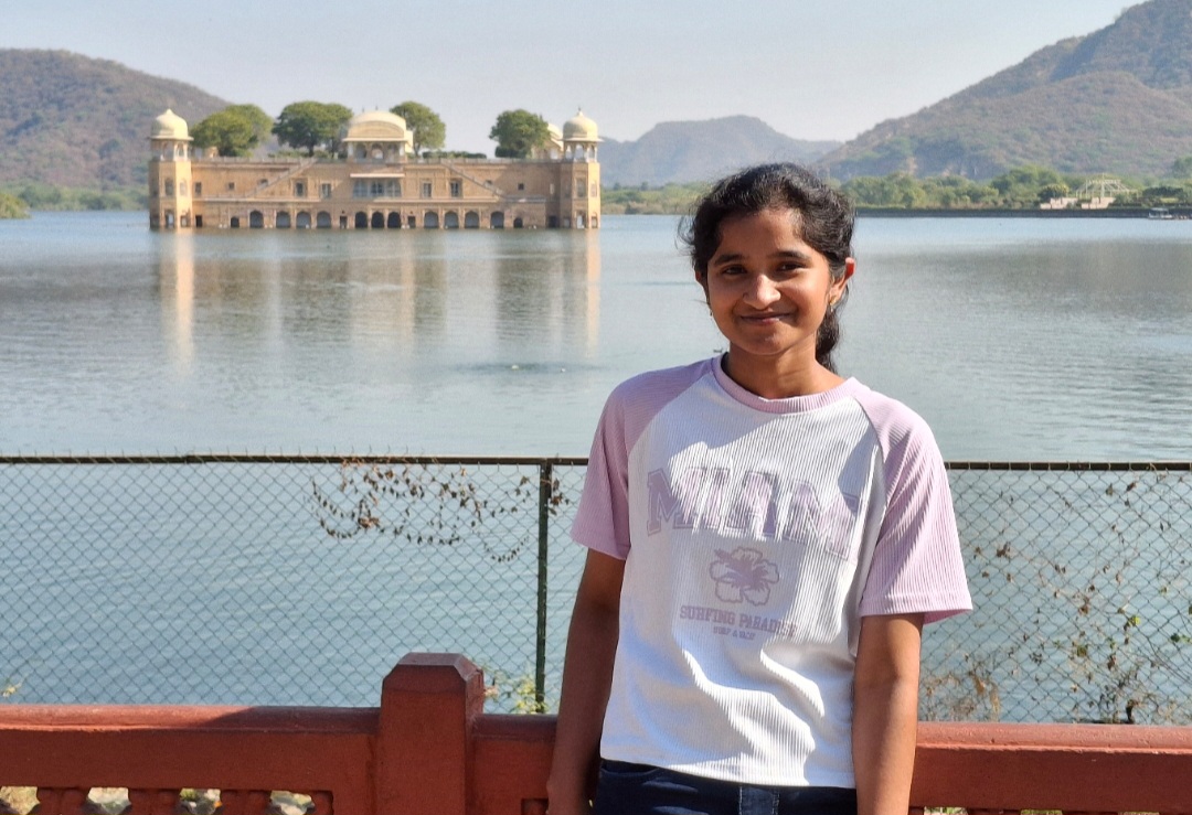 Divya Dharshini S professional portrait